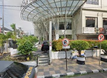 indonesia/semarang/simpang-lima/nightclub/bougenville-lounge-semarang