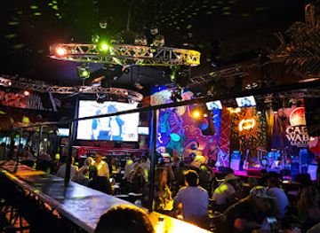 hawaii/maui/nightclub/cabo-wabo-cantina