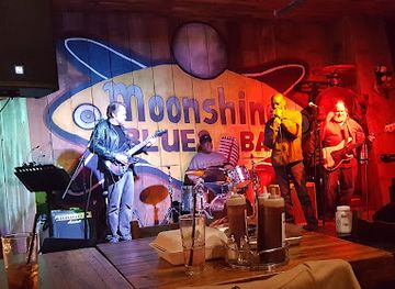 missouri/st-charles/nightclub/the-moonshine-blues-bar