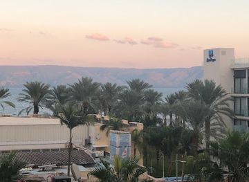 israel/tiberias/nightclub/bora-bora-beach-bar