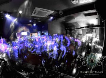 united-kingdom/the-cotswolds/bar/17-black-restaurant-cocktail-and-wine-bar-complete-with-nightclub-and-karaoke-room