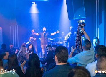 greece/alexandroupoli/nightclub/live-stage