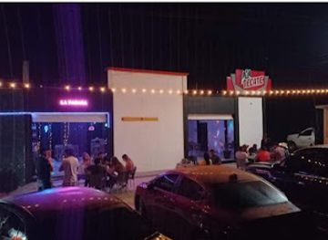 mexico/chiapas/palenque/nightclub/la-parada-snacks-drinks