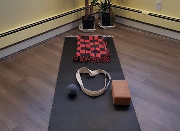 canada/iqaluit/nightclub/frobisher-racquet-club