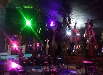 Le PALACIO NIGHT CLUB