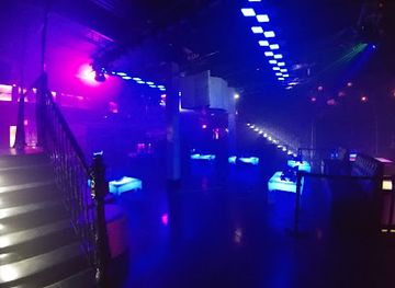 Moda Night Club