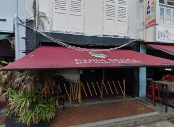 singapore/singapore/clarke-quay/nightclub/burns