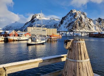 norway/lofoten-islands/nightclub/anker-brygge-bryggebaren