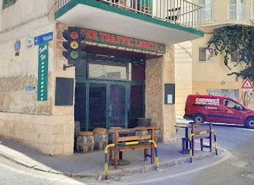 Traffic Lights Bar
