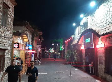 turkiye/mount-nemrut/nightclub/green-house-bar