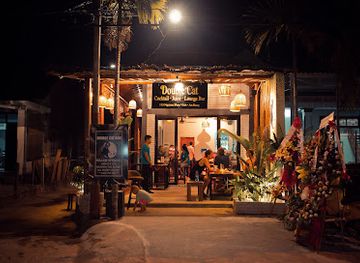 vietnam/hoi-an/an-bang-beach/nightclub/double-cat-bar