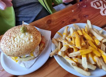 argentina/villa-la-angostura/nightclub/el-tronador