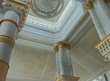 brunei/tutong-district/nightclub/the-empire-country-club