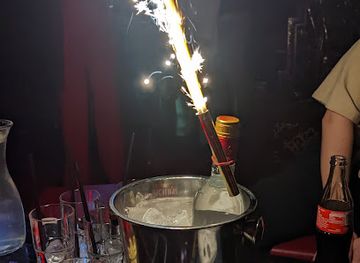 austria/vienna/mariahilf/nightclub/ra-mien-bar