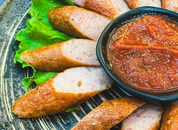 uzbekistan/ugam-chatkal-national-park/nightclub/bariton-karaoke