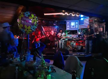 missouri/current-river/nightclub/hot-spot