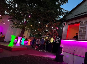 estonia/haapsalu-castle/nightclub/ou