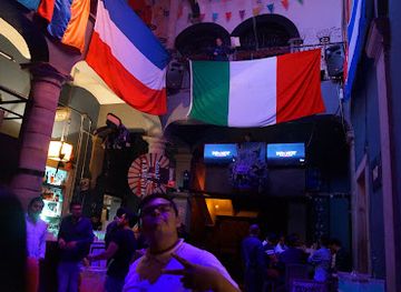 mexico/guanajuato/nightclub/bar-why-not