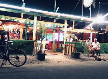 costa-rica/cahuita-national-park/nightclub/el-chiri-tapas-bar