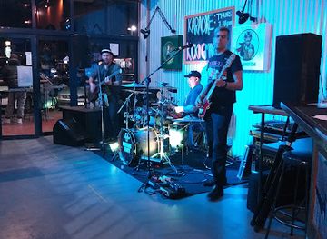 new-zealand/hamilton/chartwell/nightclub/still-working-bar