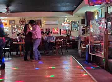 Win Place & Show Bar & Package Liquor Store