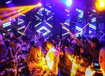 Etoile The Club