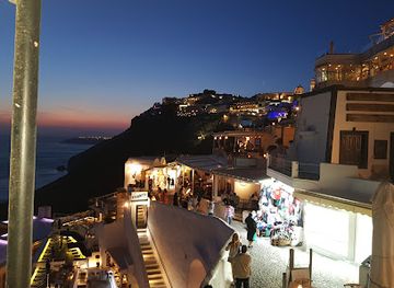 greece/santorini/fira/nightclub/tropical-bar