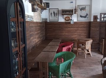 romania/tulcea/nightclub/halfway-cafe