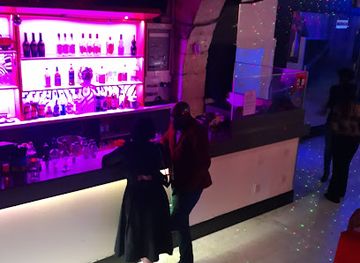 Le Vogue Club