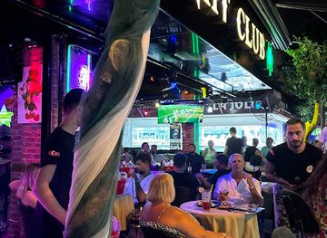 turkiye/ionia/nightclub/irishnightclub