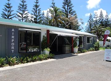 Wunna Bar & Lounge