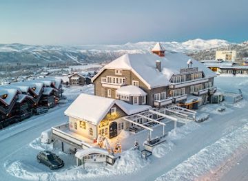 norway/beitostolen/nightclub/cafeen-beitostolen