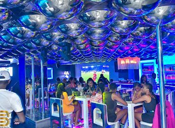 BLACK STARS Club & Lounge