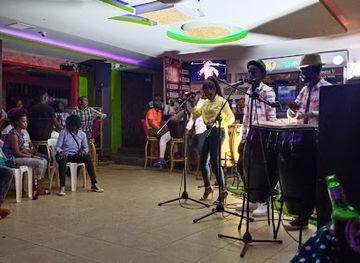 uganda/jinja-source-of-the-nile/nightclub/embassy-lounge-jinja