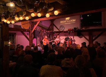 new-hampshire/exeter/nightclub/the-word-barn