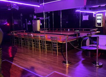 west-virginia/weirton/nightclub/lyons-den-gentleman-s-club