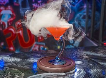 Pure Ultra Lounge