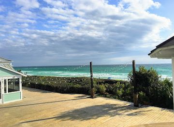 florida/grayton-beach/nightclub/bud-alley-s-waterfront-restaurant-bar