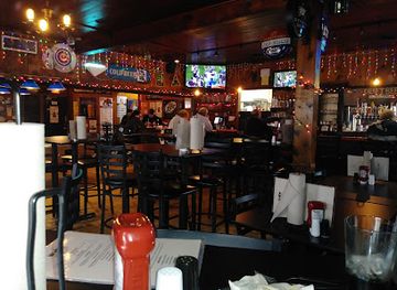 michigan/st-joseph/nightclub/sandbar-grille