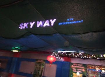 myanmar-burma/yangon/bahan/nightclub/sky-way-club-ktv