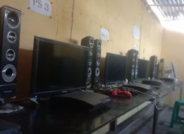 timor-leste/manatuto/nightclub/pondok-fa