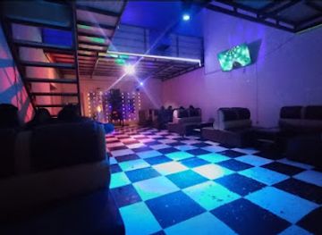 bolivia/potosi/casa-de-la-moneda/nightclub/discoteca-karaoke-olimpo-forever-v-v