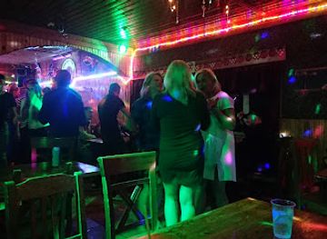 estonia/vorumaa/nightclub/triinu-baar