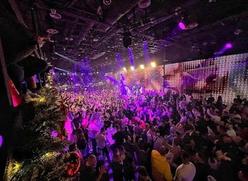 Cinco Cavalli Premium Club