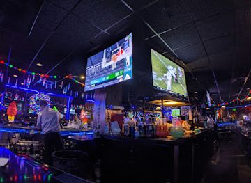 wisconsin/ice-age-trail/nightclub/victor-s