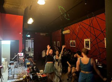 singapore/chinatown/tanjong-pagar/nightclub/club-famous