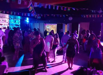 Xscape Lounge & Nightclub