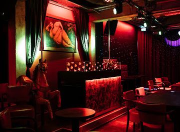 germany/frankfurt/bahnhofsviertel/nightclub/pik-dame