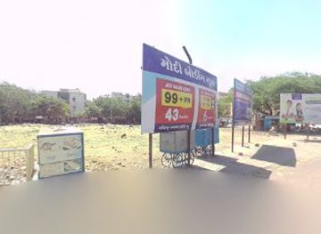 india/rann-of-kutch/nightclub/the-uk-03-food-zone