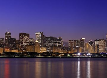 illinois/garden-of-the-gods/nightclub/surreal-nightlife-bottle-service-chicago